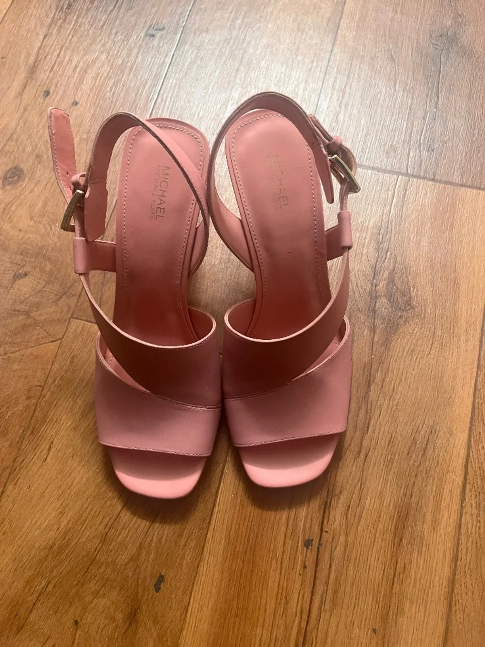 Michael Kors Cleo sandals